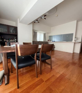 【居間・リビング】 | グランベル上野の杜