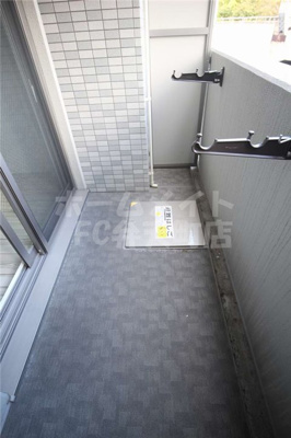 【バルコニー】 | エスリード弁天町パークプレイス | 落ち着いた時間を過ごせるバルコニーです