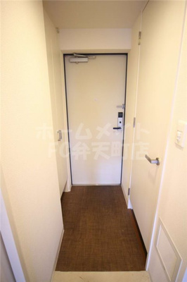 【玄関】 | エスリード弁天町パークプレイス | シンプルで使いやすい玄関です