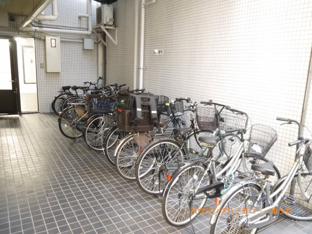 【その他共用部分】 | 常盤台ダイカンプラザシティ | 敷地内には、駐車場もあります。