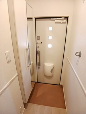 【玄関】 | ウィズ・テール南彦根１号館