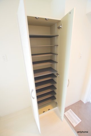 フレアコート梅田　仲介手数料無料の玄関