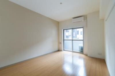 【居間・リビング】 | ＡＬＩＶＩＯ西麻布 | ※写真は同タイプ住戸です。