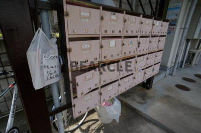 【エントランス】 | メゾンプリムローズ