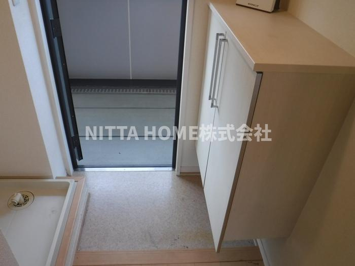 ふぁみーゆの玄関|シューズボックス設置済みです◎