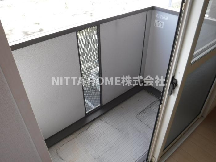 ふぁみーゆのバルコニー|南向き日当たり良好バルコニー◎