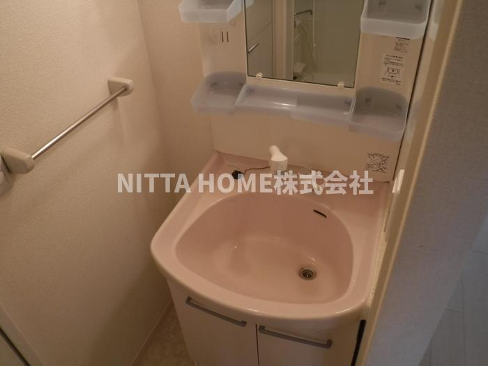 ふぁみーゆの洗面所|人気の独立洗面化粧台有り☆彡