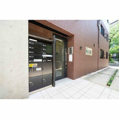【エントランス】 | ウェルスクエアイズム都立大学