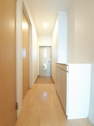 フォレストガーデンＣの玄関