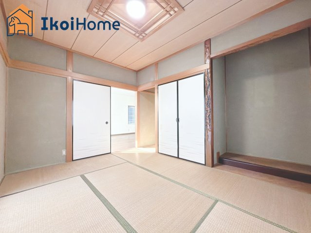 神戸市西区上新地2丁目　中古戸建の内装|【ホームページに現地動画掲載中】●年中無休：当日予約可●収納スペースも広い和室空間は非常に便利です。