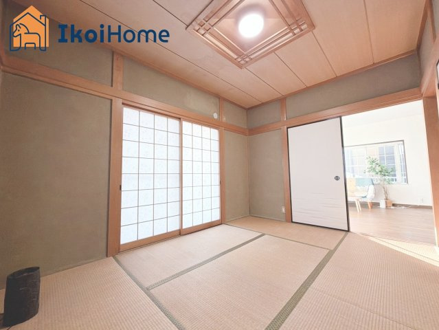 神戸市西区上新地2丁目　中古戸建の寝室|【ホームページに現地動画掲載中】●年中無休：当日予約可●和室は柔らかいのでお子様の遊びスペースにも◎