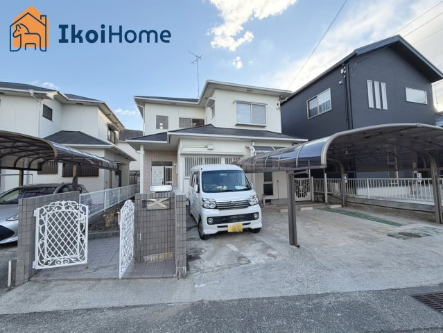 神戸市西区上新地2丁目　中古戸建の駐車場|【ホームページに現地動画掲載中】●年中無休：当日予約可●3台駐車可！カーポート完備で雨の日も安心です