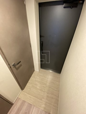 【玄関】 | SK RESIDENCES SHINSAIBASHI  | SK RESIDENCE　玄関