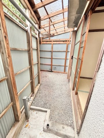 大阪府東大阪市西石切町2丁目　戸建の庭|裏庭付きで趣味のガーデニングはいかがでしょうか？