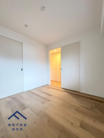 アルファライフ博多の洋室