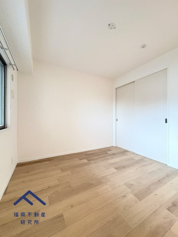 アルファライフ博多の洋室