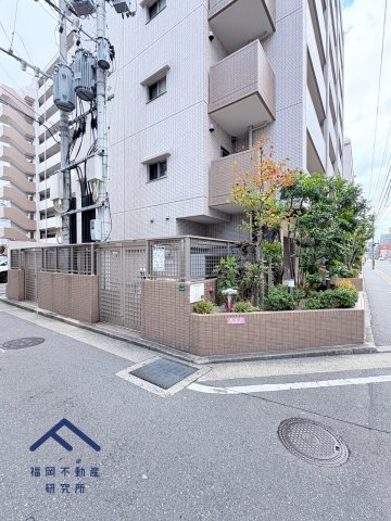 アルファライフ博多の外観