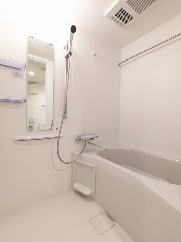 ソラシアレジデンス早稲田の浴室