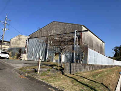【外観】 | 坂之上8丁目　賃収倉庫付き売地