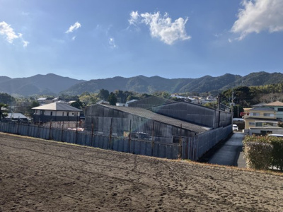 【外観】 | 坂之上8丁目　賃収倉庫付き売地