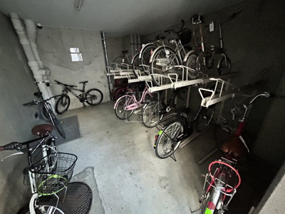 【その他共用部分】 | エスリード心斎橋西 | エスリード心斎橋西　駐輪場