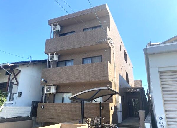 Ｔｈｅ  ｆｉｒｓｔ神沢