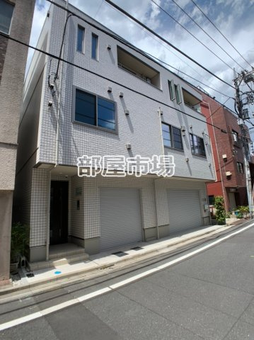 キャトルセゾンの外観