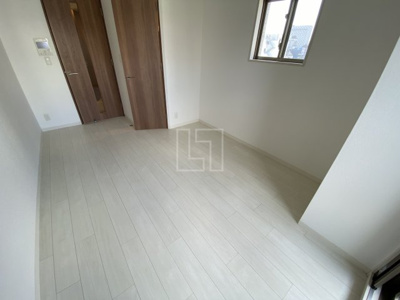 【洋室】 | エスリード心斎橋LUXUE | エスリード心斎橋LUXUE（エスリード心斎橋ラグジェ）　洋室