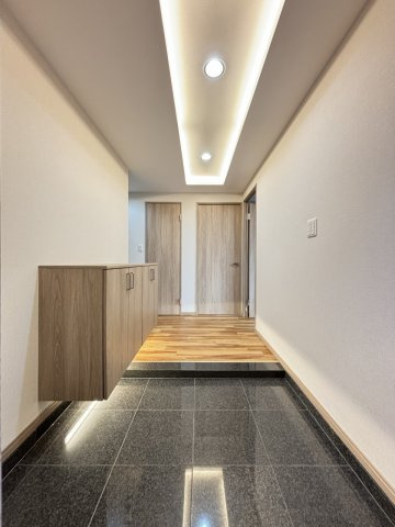 【玄関】 | ネアシティガーデン西の丘