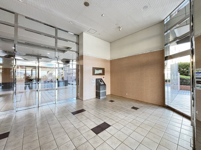 【エントランス】 | ネアシティガーデン西の丘