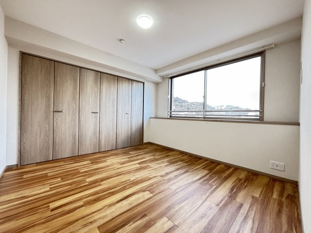 【洋室】 | ネアシティガーデン西の丘