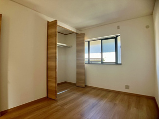 【洋室】 | 戸建　中須賀3丁目