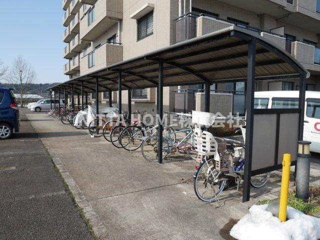 エール豊岡のその他共用部分|自転車置き場になります＊