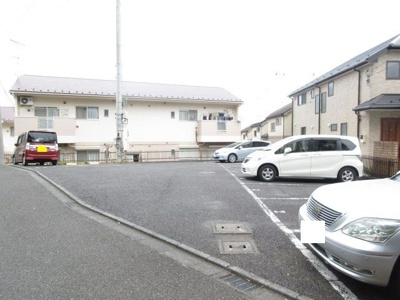 【駐車場】 | ヴィクトリアガーデン4