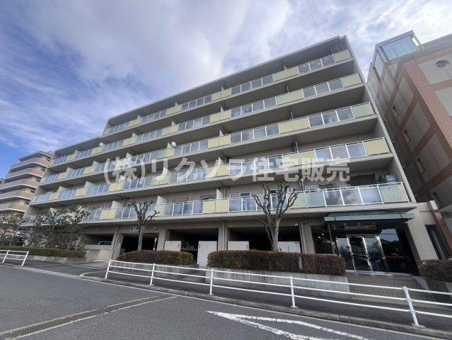 フロレスタ・ミオ山田池公園の外観|新しい生活にいかがでしょうか？外観はお住まいの顔になります。こだわりたいポイントですね。水回りリフォームやリノベーションも承ってます。
■現地見学・資金計画相談・住宅ローン相談もお問合せ受付中■