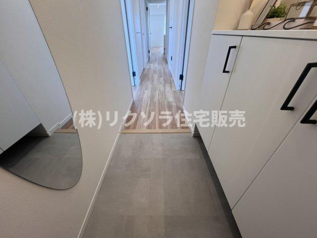 フロレスタ・ミオ山田池公園の内装|玄関内部
■物件内覧・資金計画相談・住宅ローン相談、リフォーム相談、お問合せ受付中■
※当日・翌日のご内覧、ご相談はお電話でのお問合せがスムーズです！