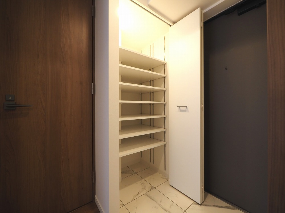 S-RESIDENCE松屋町asenceの収納