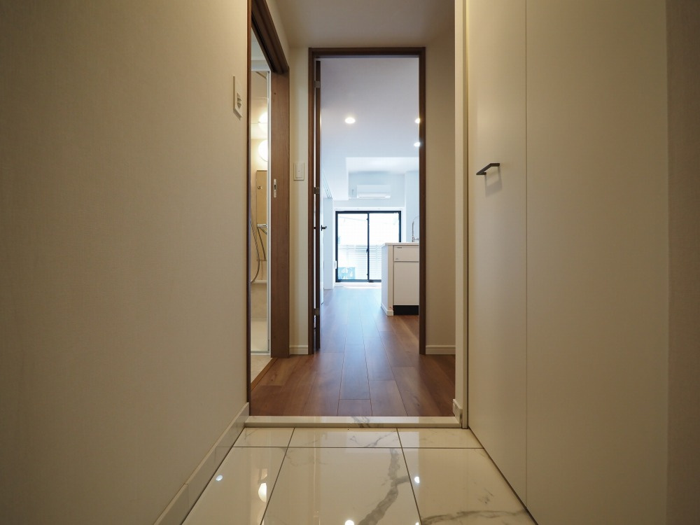 S-RESIDENCE松屋町asenceの玄関