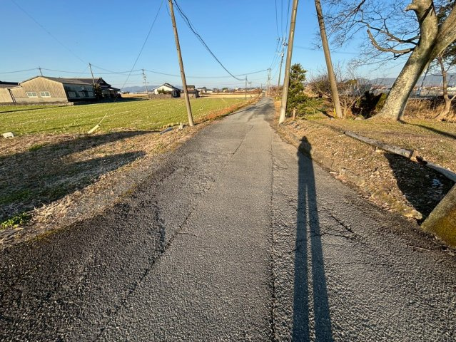 宇城市松橋町砂川土地の前面道路含む現地写真