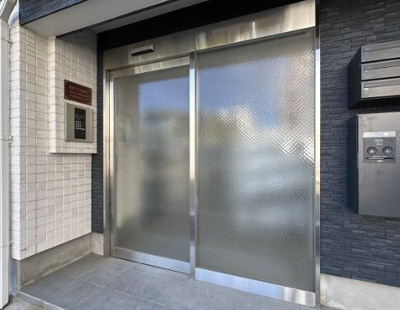 【エントランス】 | ルピナス清川 | 建物の内部です