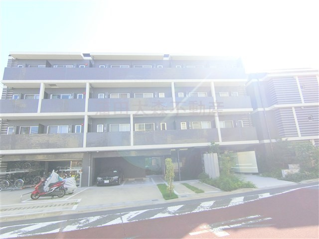 アジールコート武蔵新田の外観