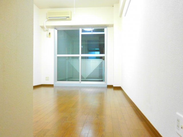 T’Sコートの洋室