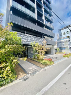 【エントランス】 | ララプレイス難波メティス