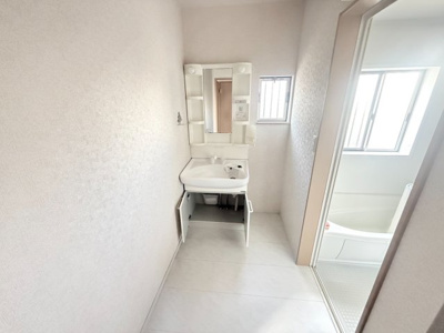 【脱衣所】 | 北相馬郡利根町もえぎ野台《角地日当たり良し♪中古戸建》