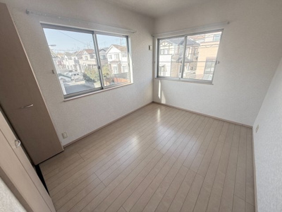 【洋室】 | 北相馬郡利根町もえぎ野台《角地日当たり良し♪中古戸建》