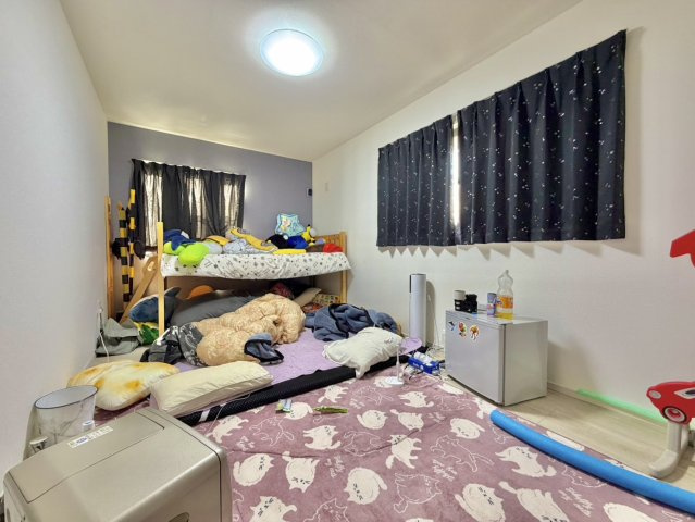 【築4年】筑西市樋口中古物件の洋室