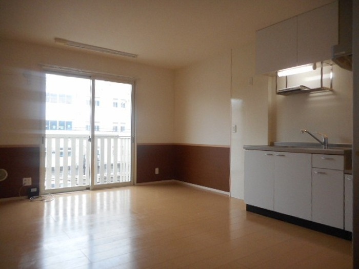 【居間・リビング】