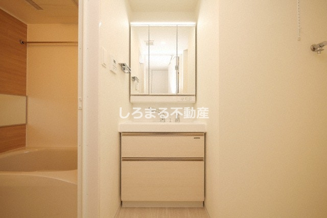 シーズンフラッツ梅田ＮＯＲＴＨの独立洗面台