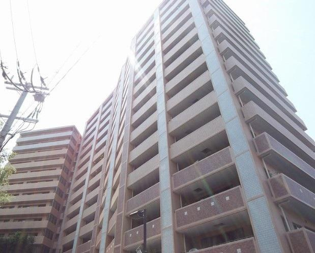 アズ・プレミアムステージ寝屋川の外観|新しい生活にいかがでしょうか？外観はお住まいの顔になります。こだわりたいポイントですね。水回りリフォームやリノベーションも承ってます。
■現地見学・資金計画相談・住宅ローン相談もお問合せ受付中■