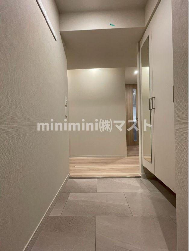 アーバネックス南新町の玄関